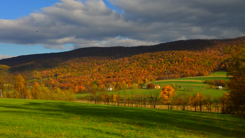 Timelapse Of Panoramic View Of Amish Countryside In Rural Pennsylvania