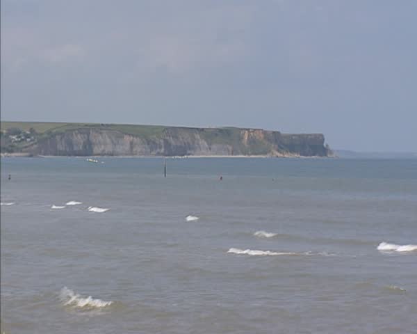 steep-cliffs-of-arromanches-normandy-d-day-gold-beach-omaha-beach