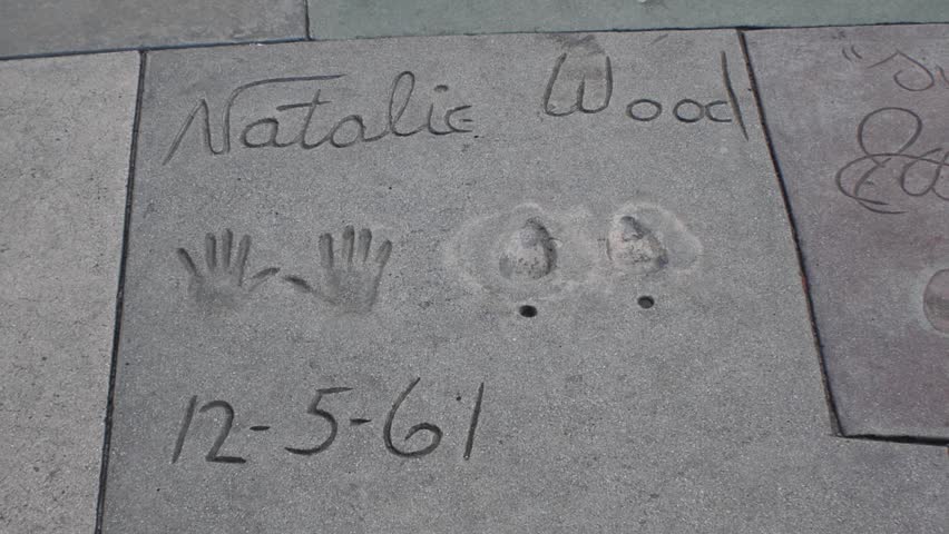 HOLLYWOOD, CA - CIRCA 2011: Boot Prints And Hand Prints Of Natalie Wood ...