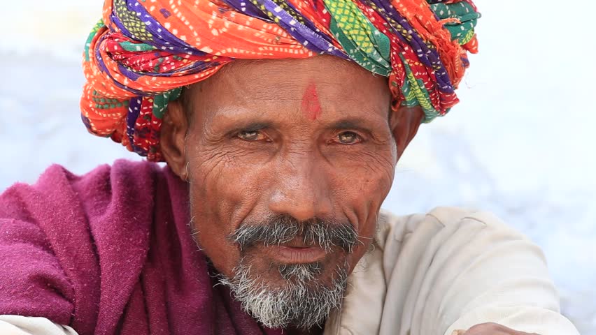 PUSHKAR, INDIA - OCTOBER 25, 2014: Unidentified Indian Man, Sits On The ...